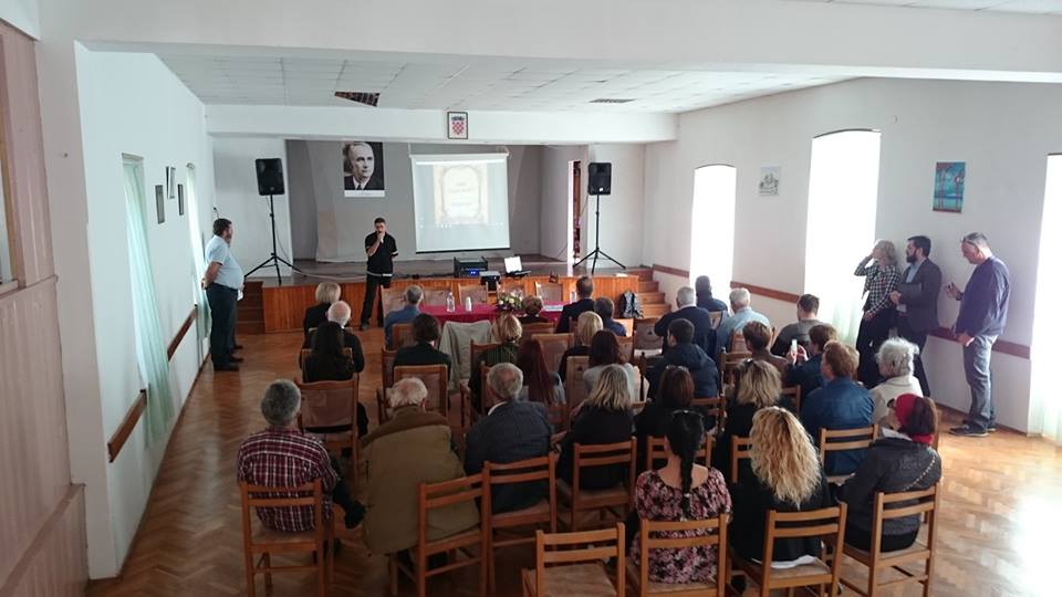 14643131_10208700963333845_15121992_n